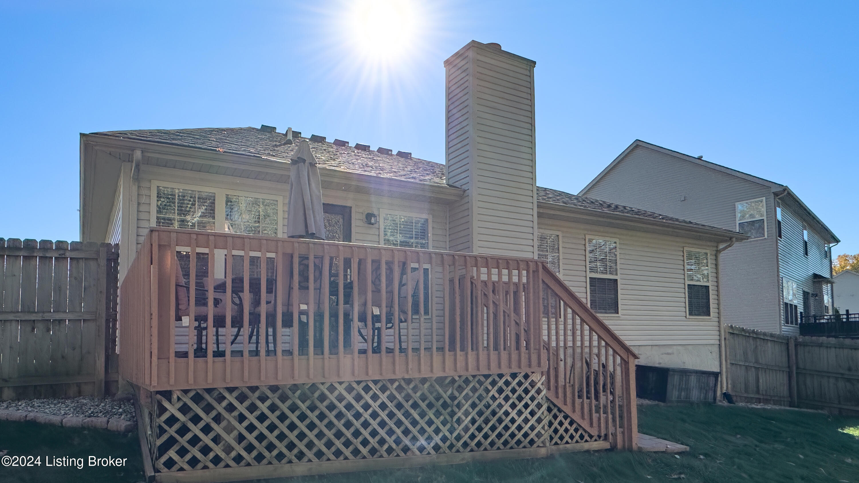 2107 Carabiner Way