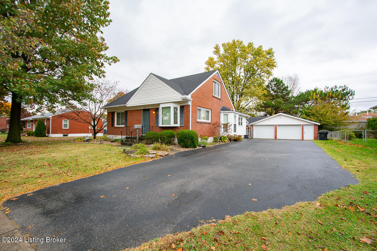 2921 Richland Ave