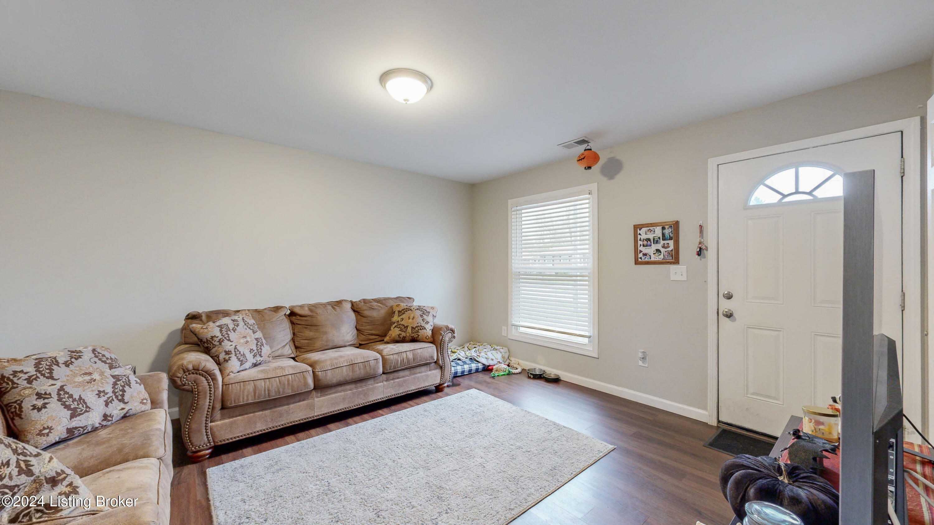 6814 Barfield Rd