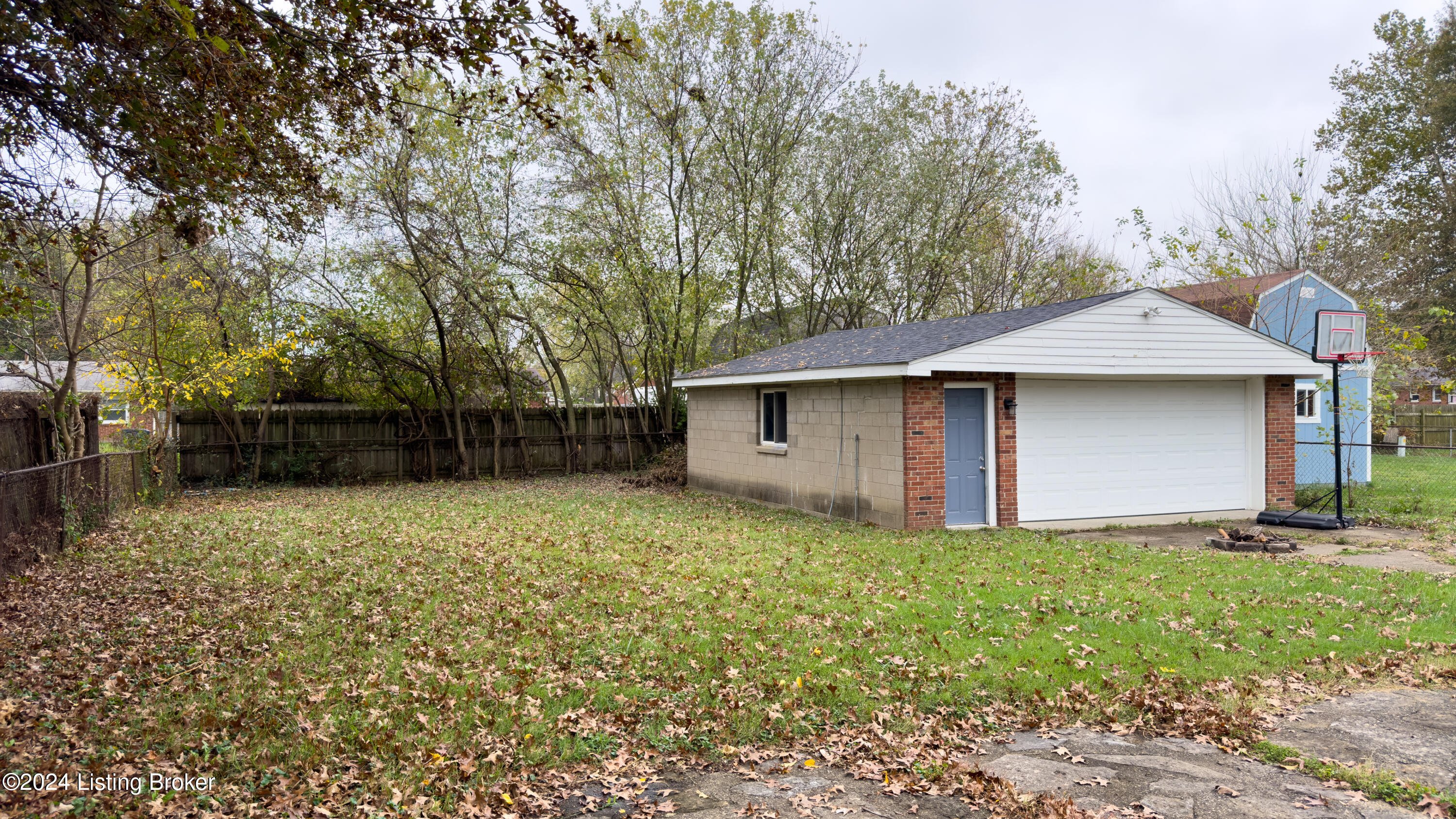6814 Barfield Rd