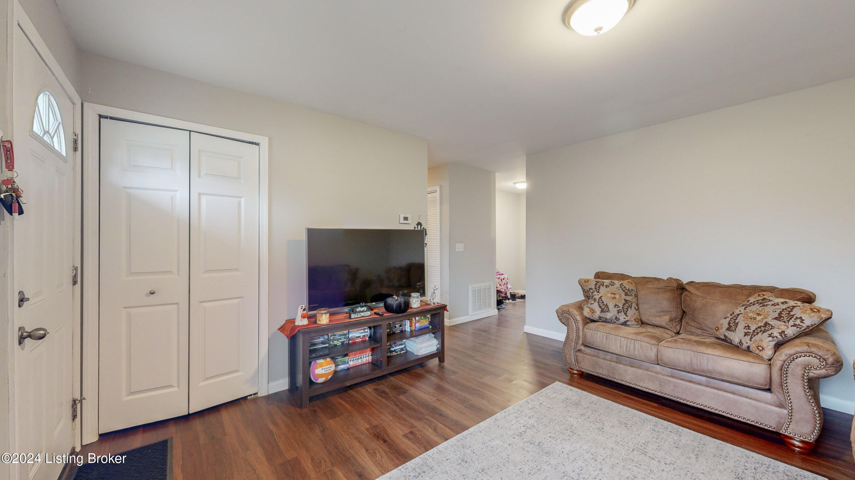 6814 Barfield Rd