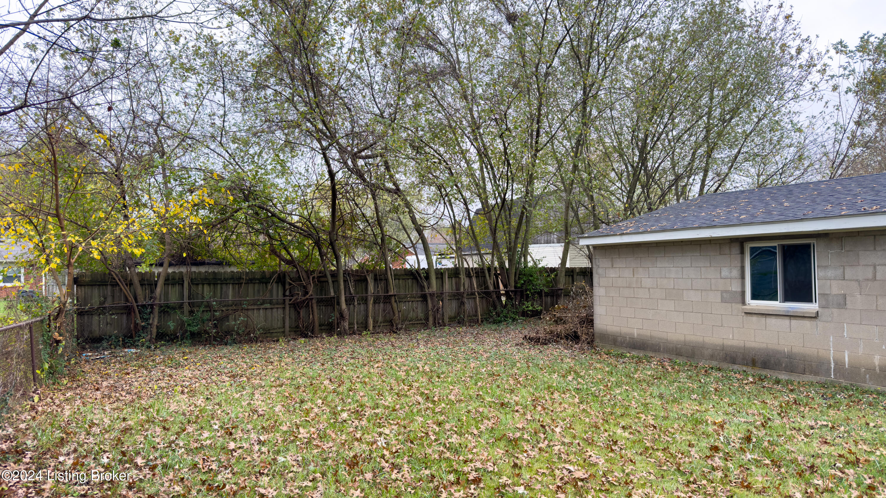 6814 Barfield Rd