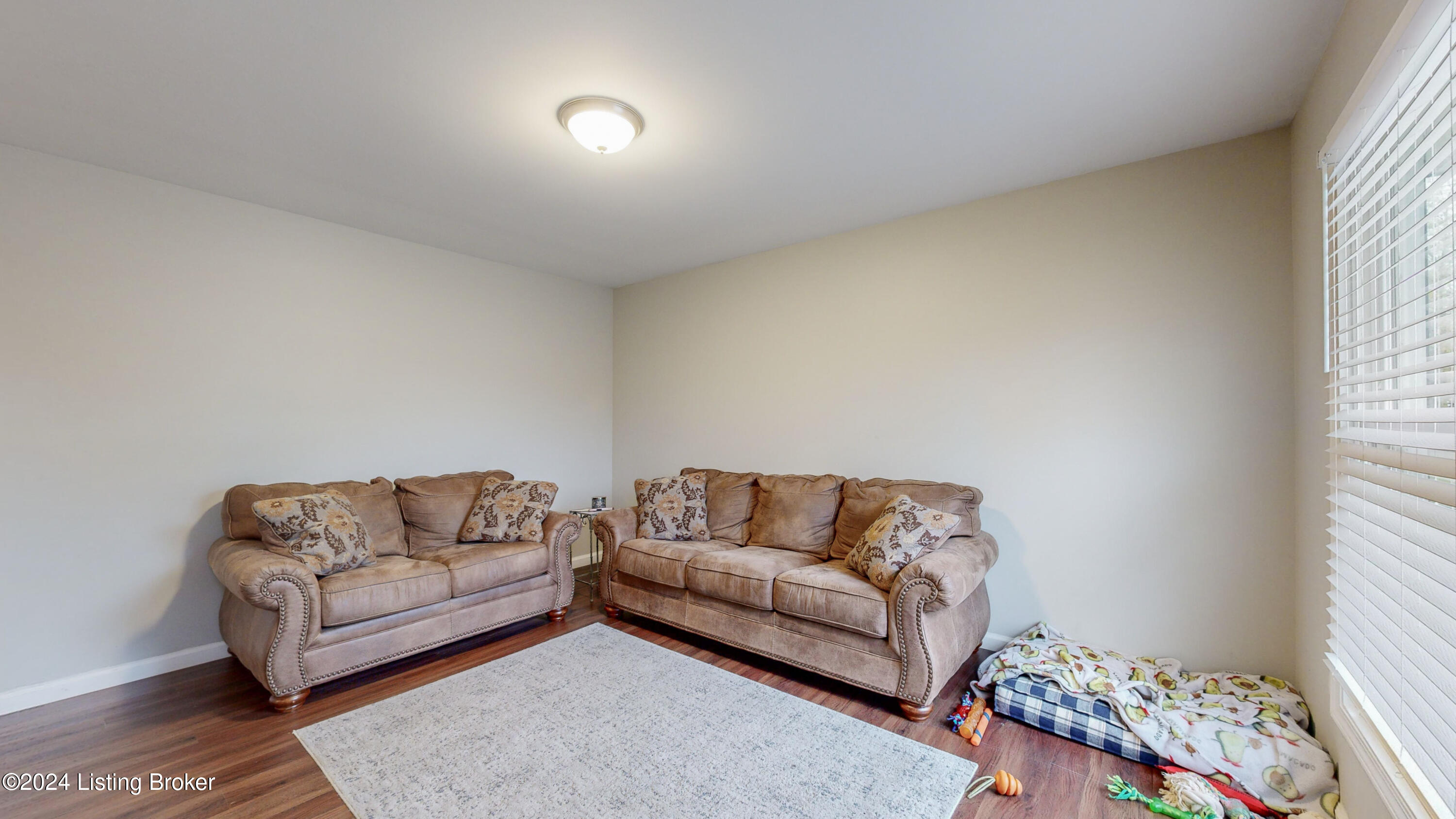 6814 Barfield Rd