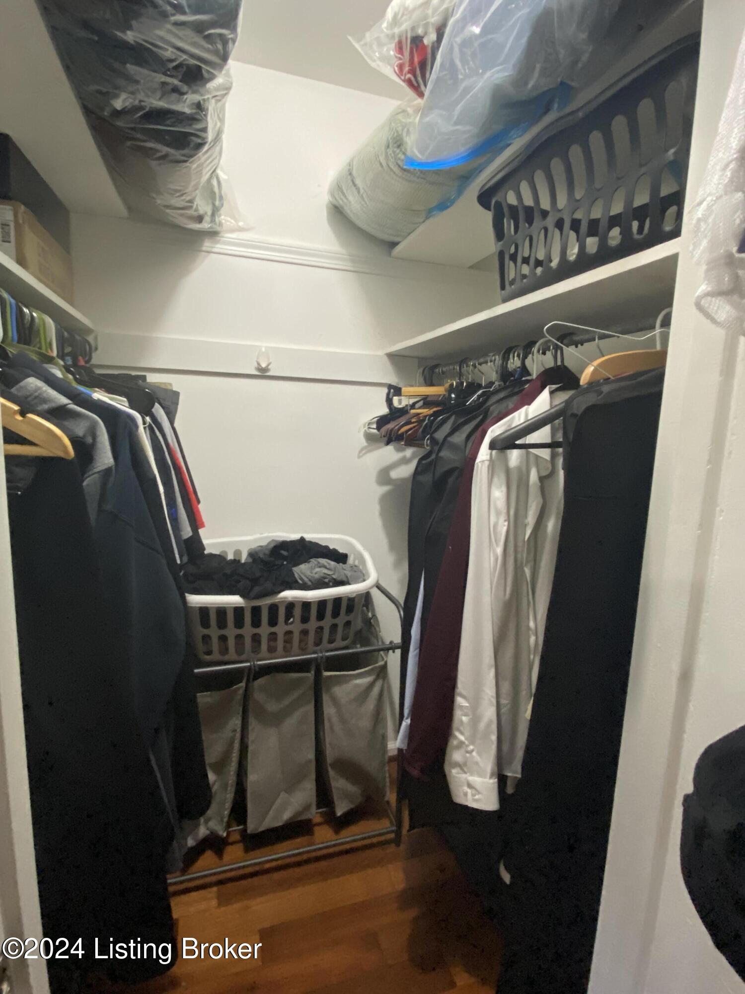 1936 Goldsmith Ln APT 3