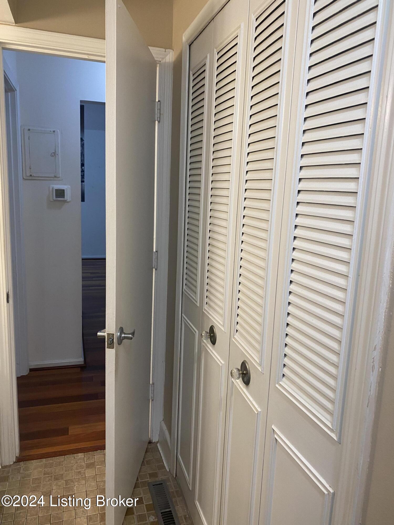 1936 Goldsmith Ln APT 3