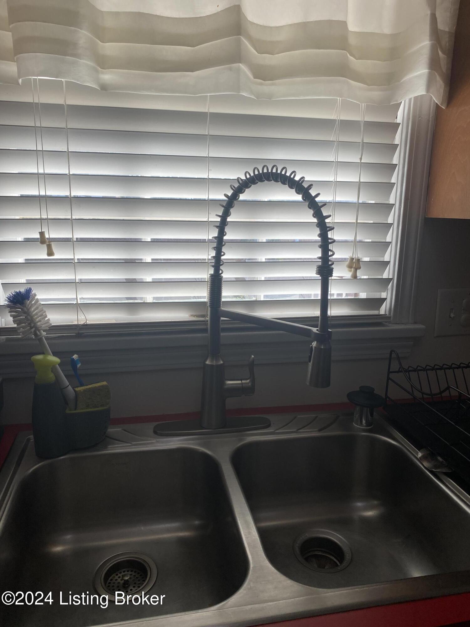 1936 Goldsmith Ln APT 3