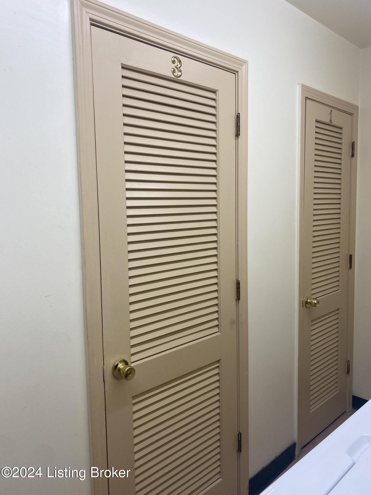 1936 Goldsmith Ln APT 3