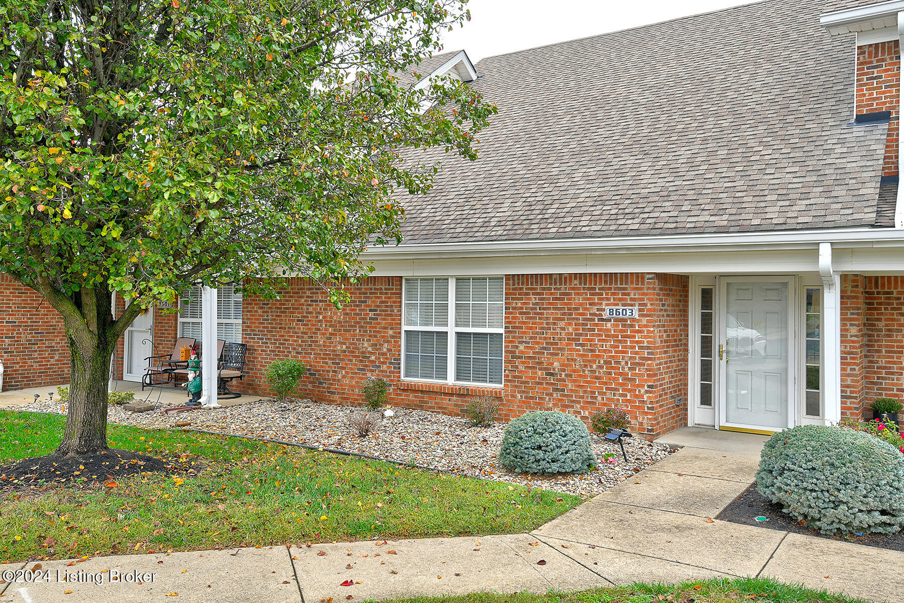 8603 Applegate Village Dr