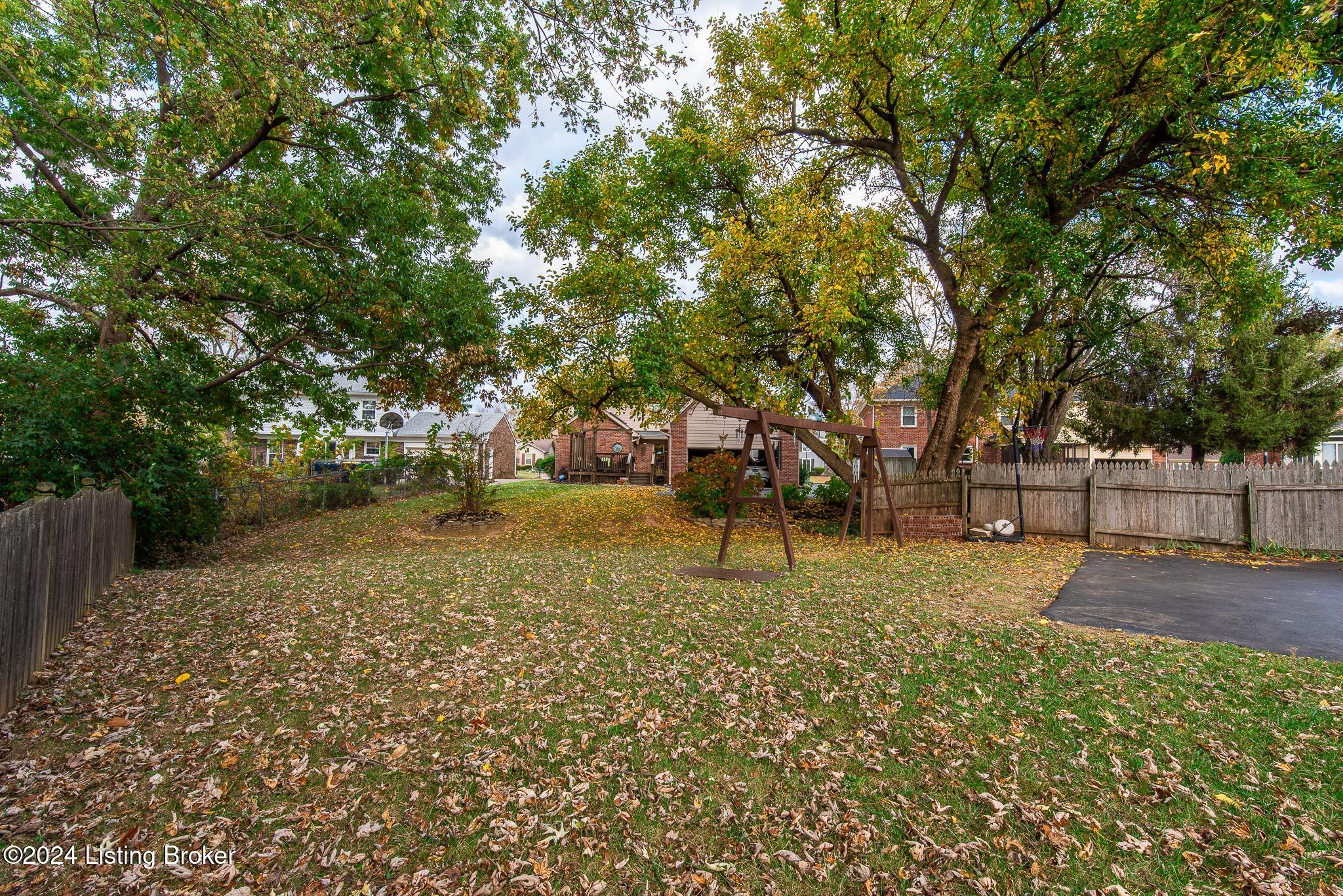9717 Bay Hill Dr