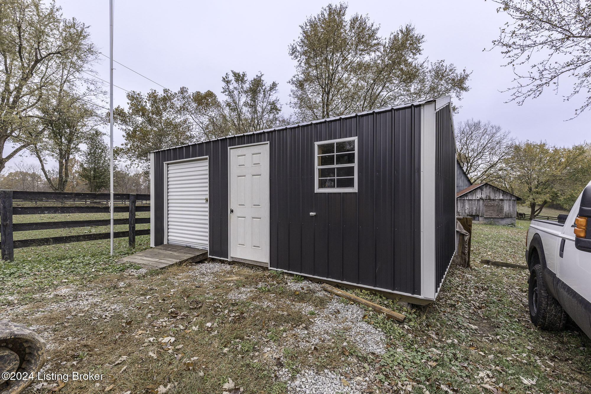 2309 Spann Ln
