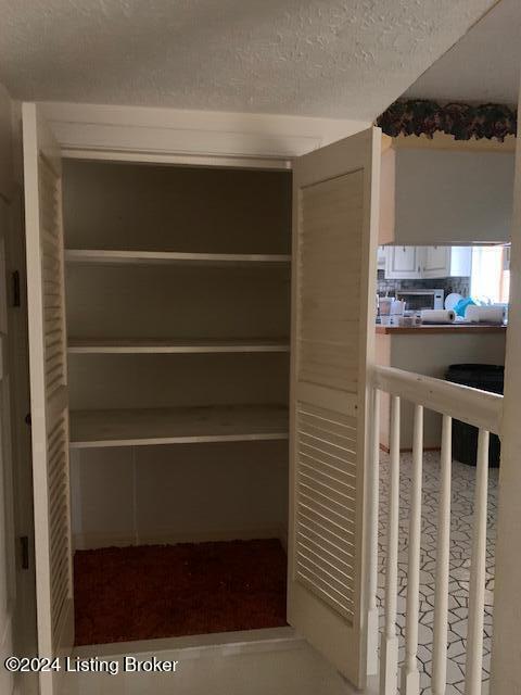 8602 Codington Ct