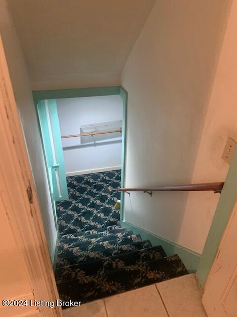 8602 Codington Ct