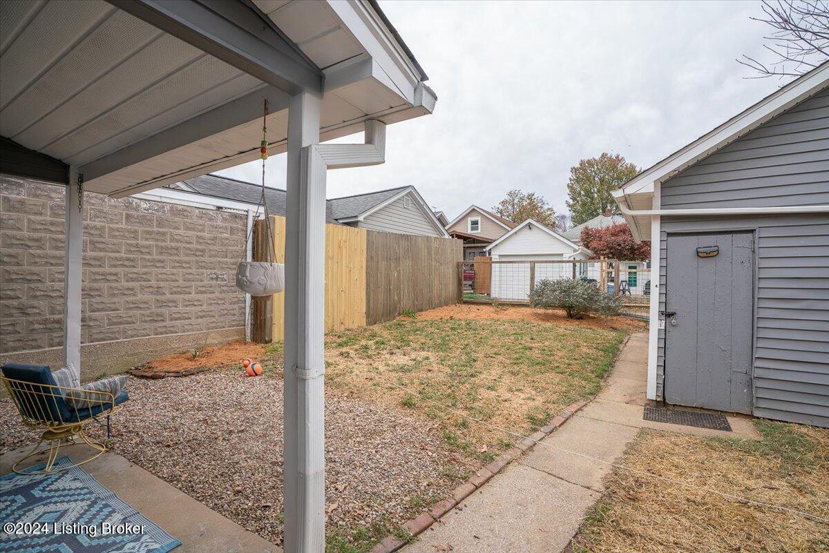1053 Wetterau Ave