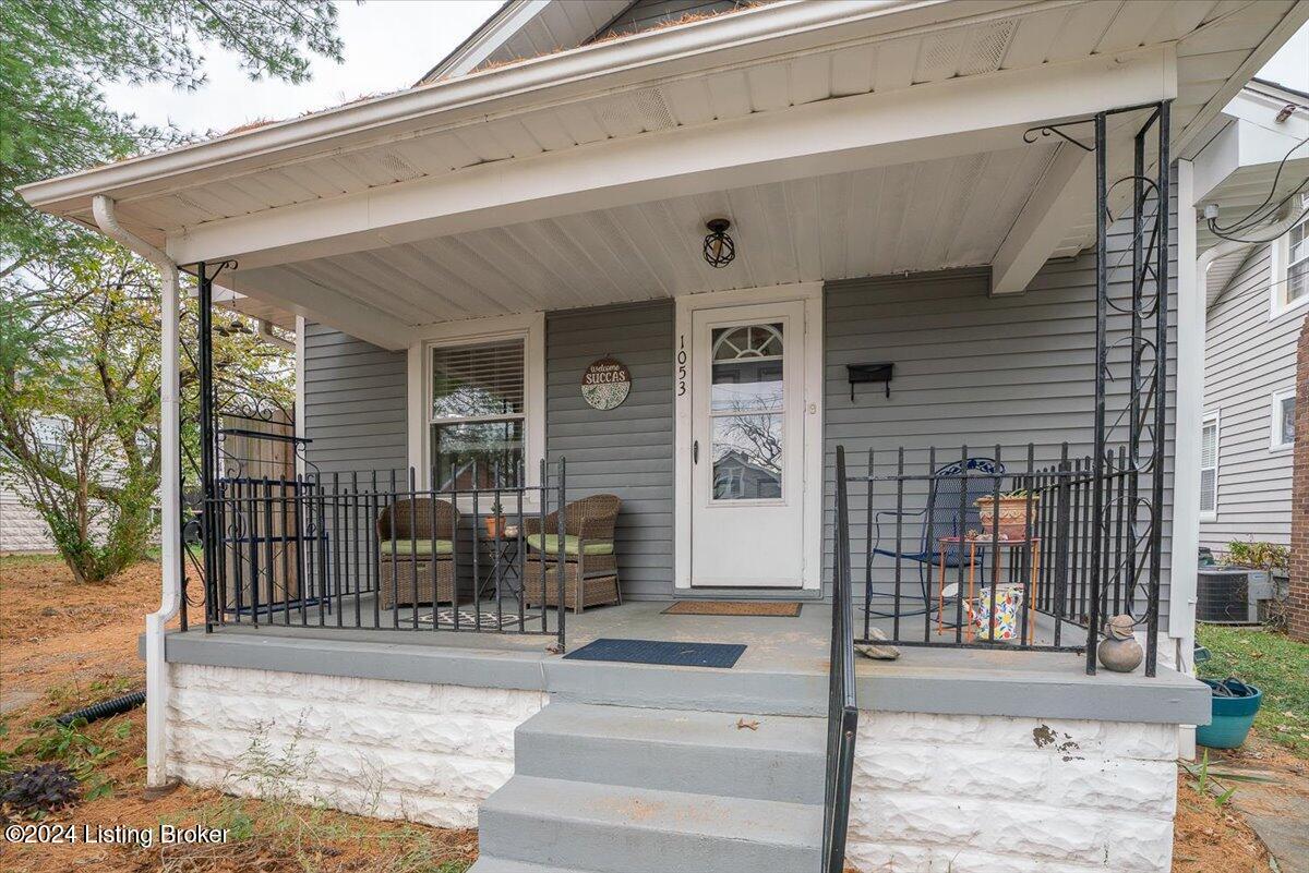 1053 Wetterau Ave