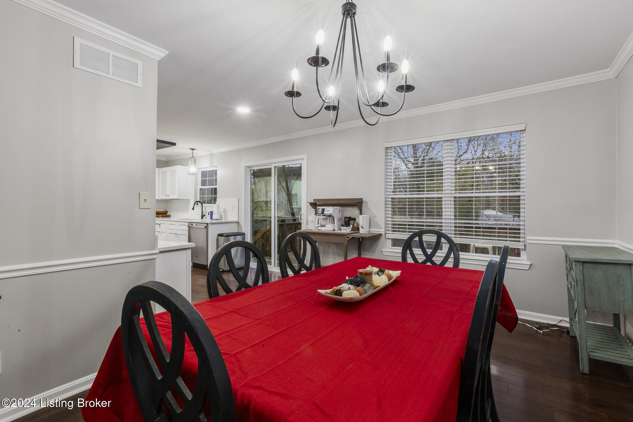 4400 Eagles Cove Ct