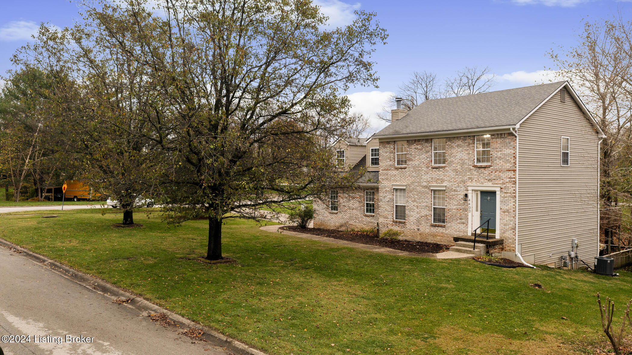 4400 Eagles Cove Ct