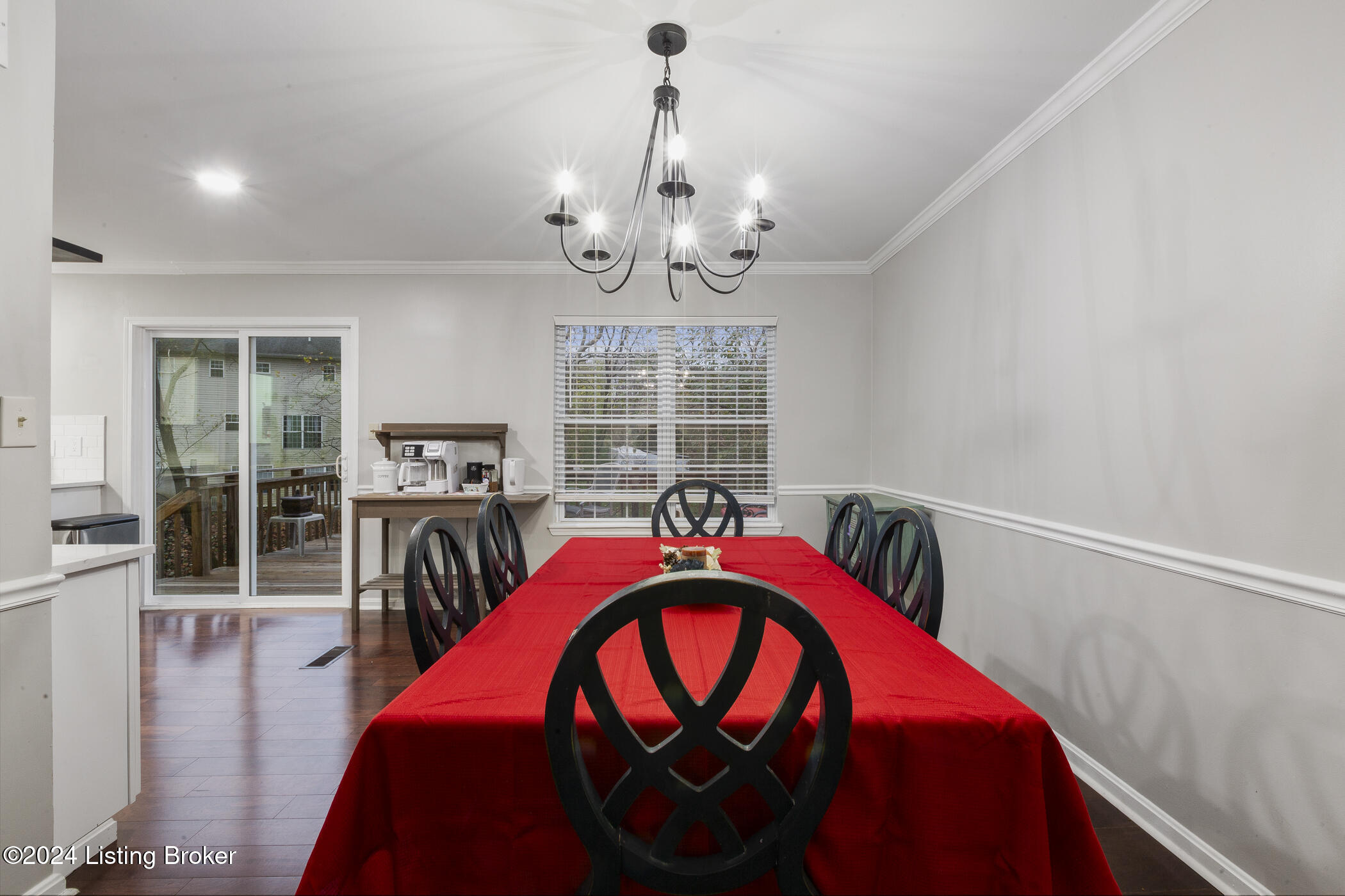 4400 Eagles Cove Ct