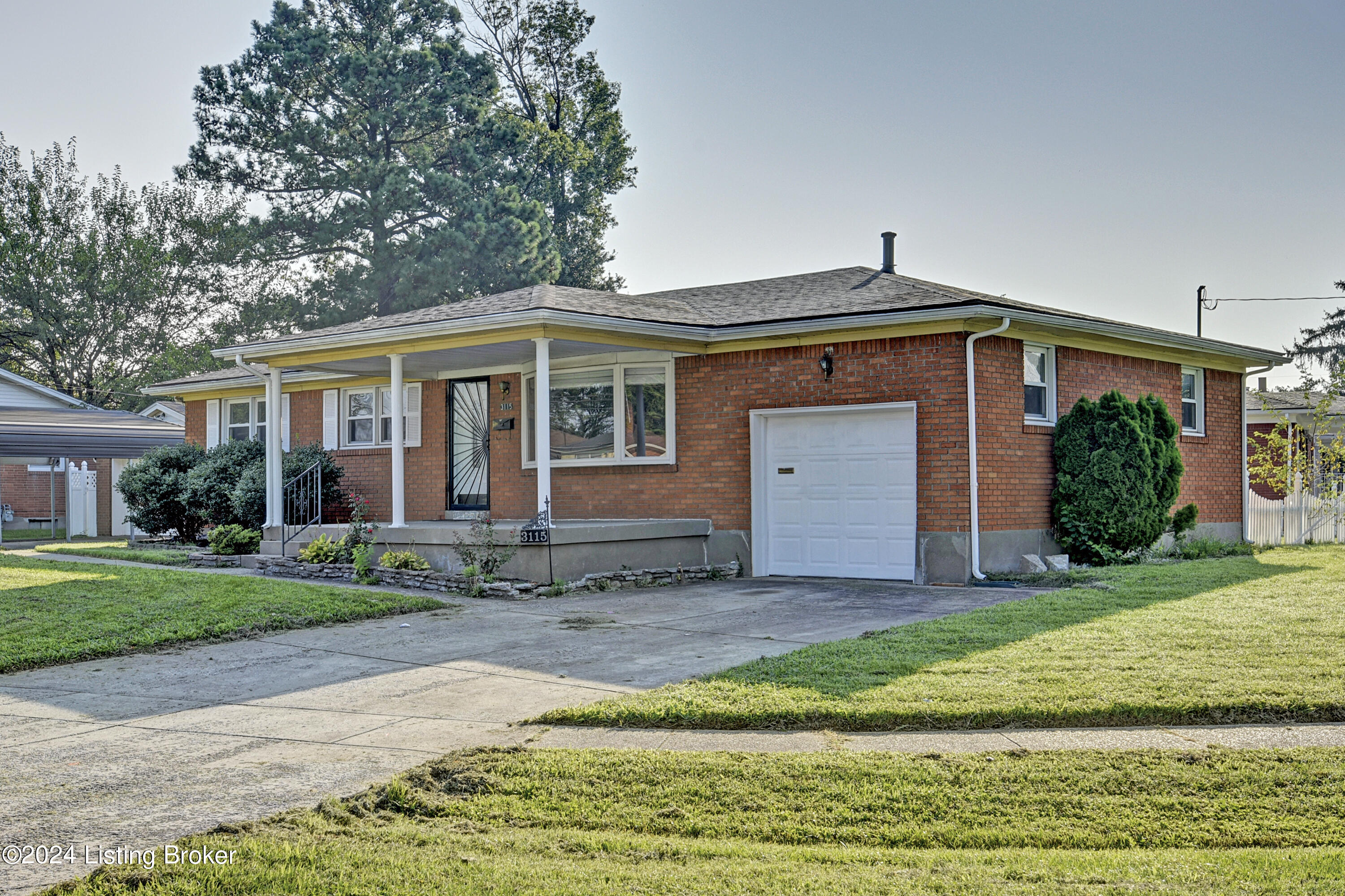 3115 Kingswood Way