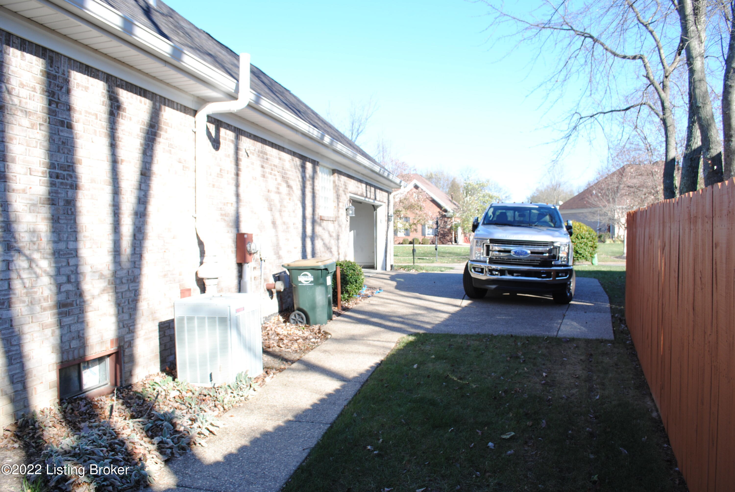 3914 Mulberry Row Way