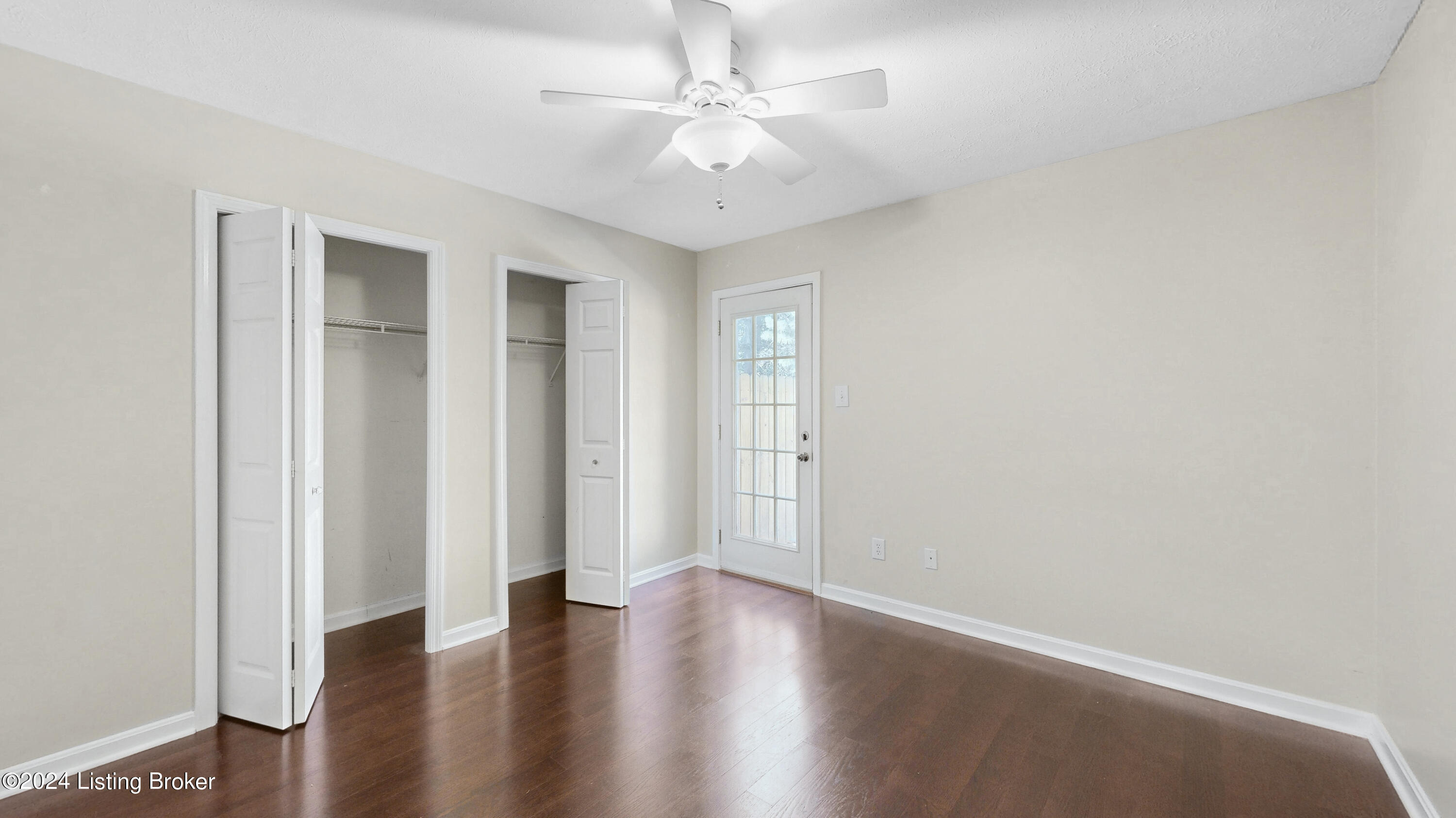 3813 Chamberlain Ln, APT B