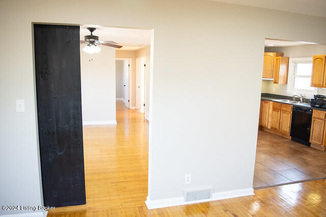 5312 Juanita Ln