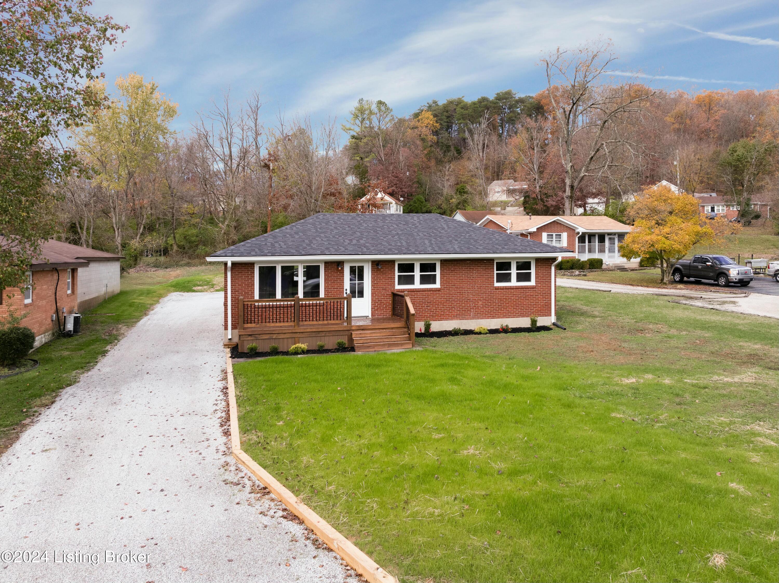 9308 3rd Street Rd