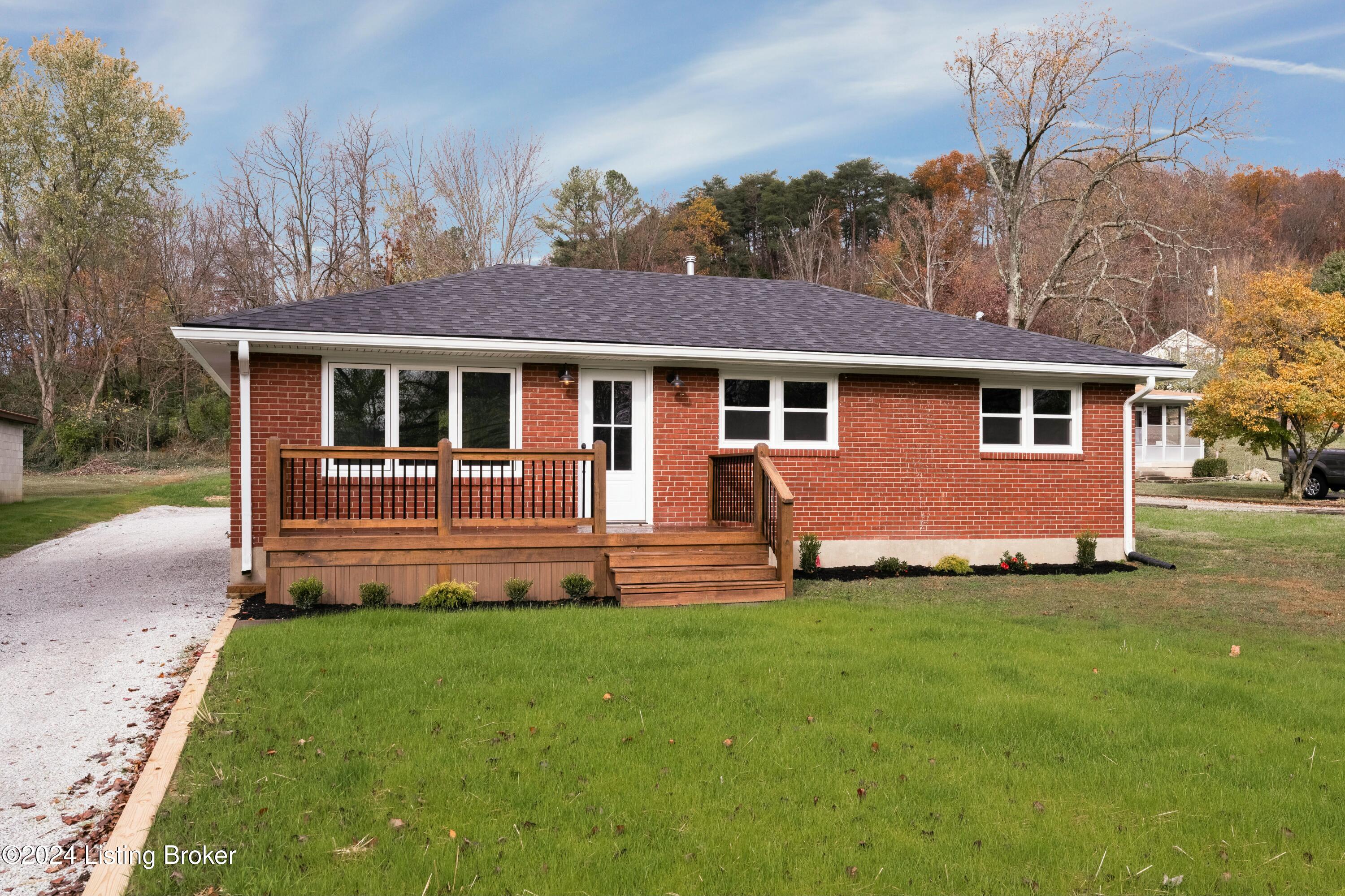 9308 3rd Street Rd