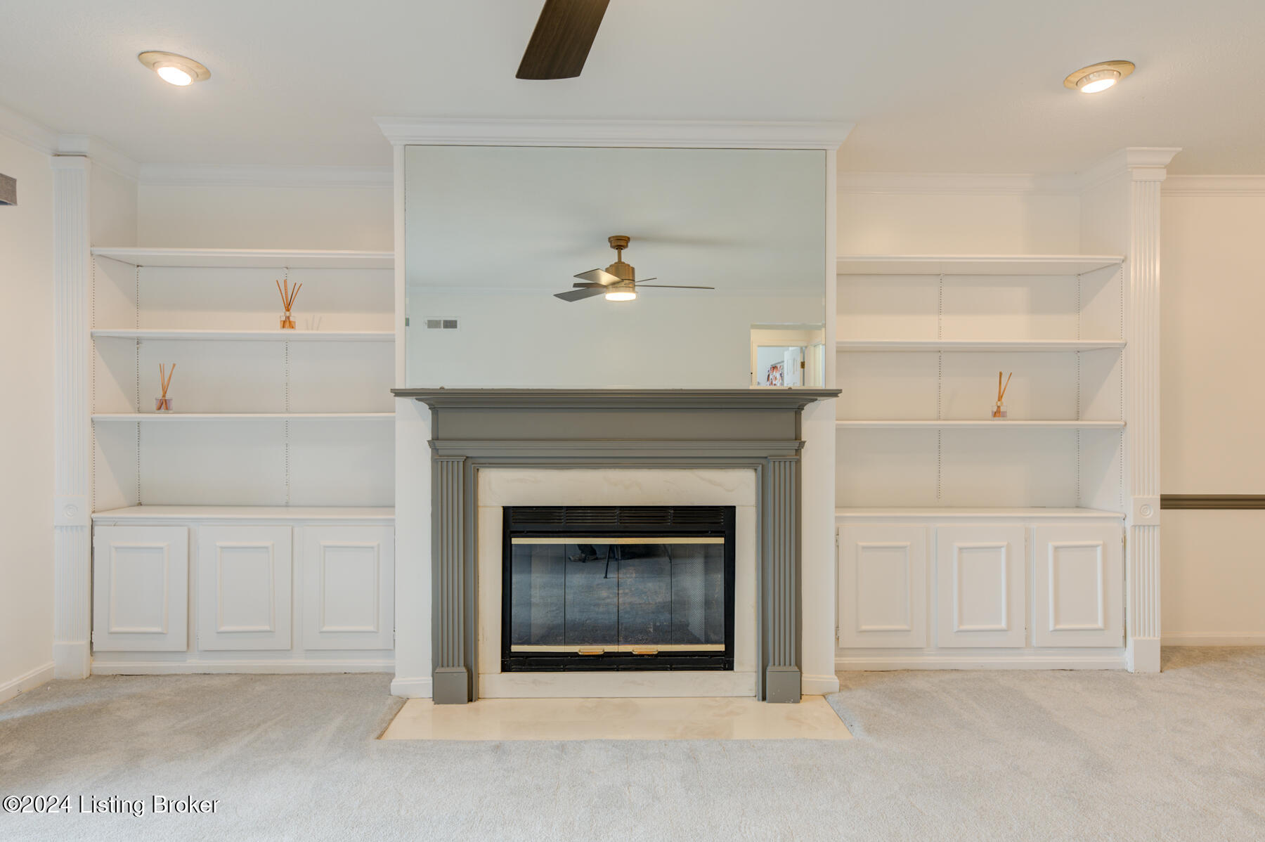 902 Forest Park Rd