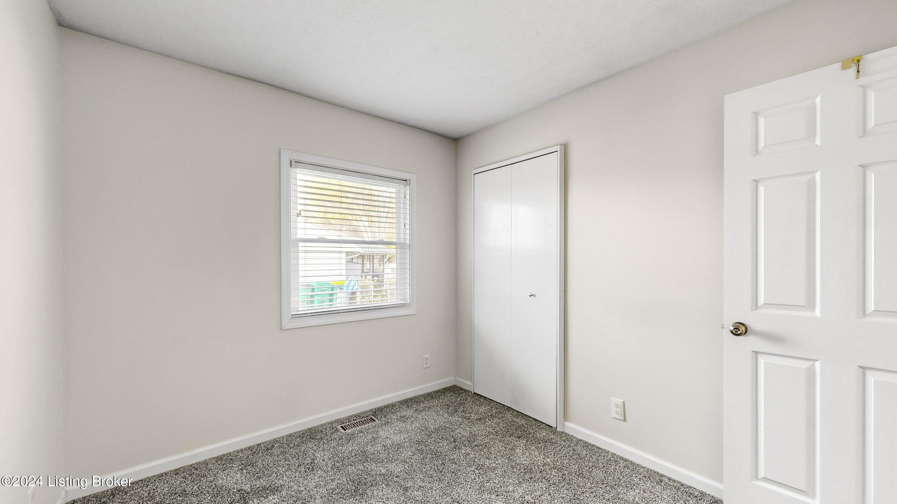 4415 Shenandoah Dr