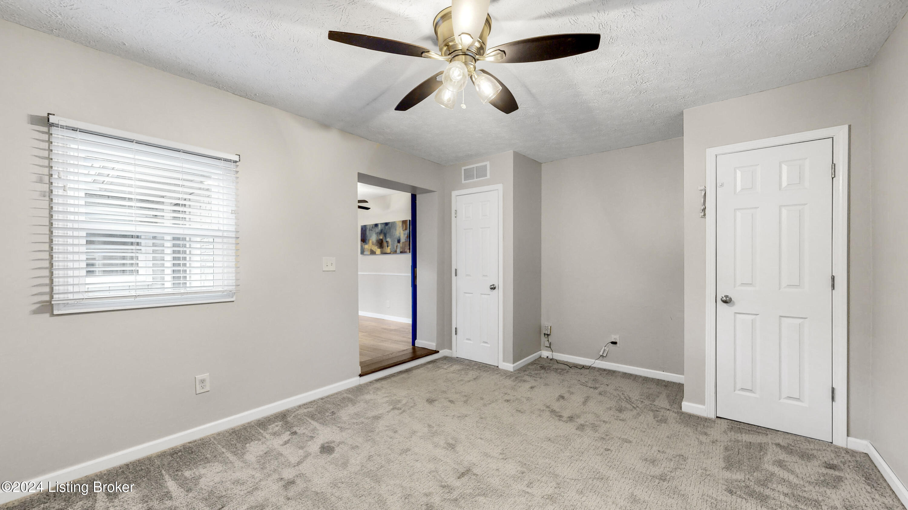 4415 Shenandoah Dr