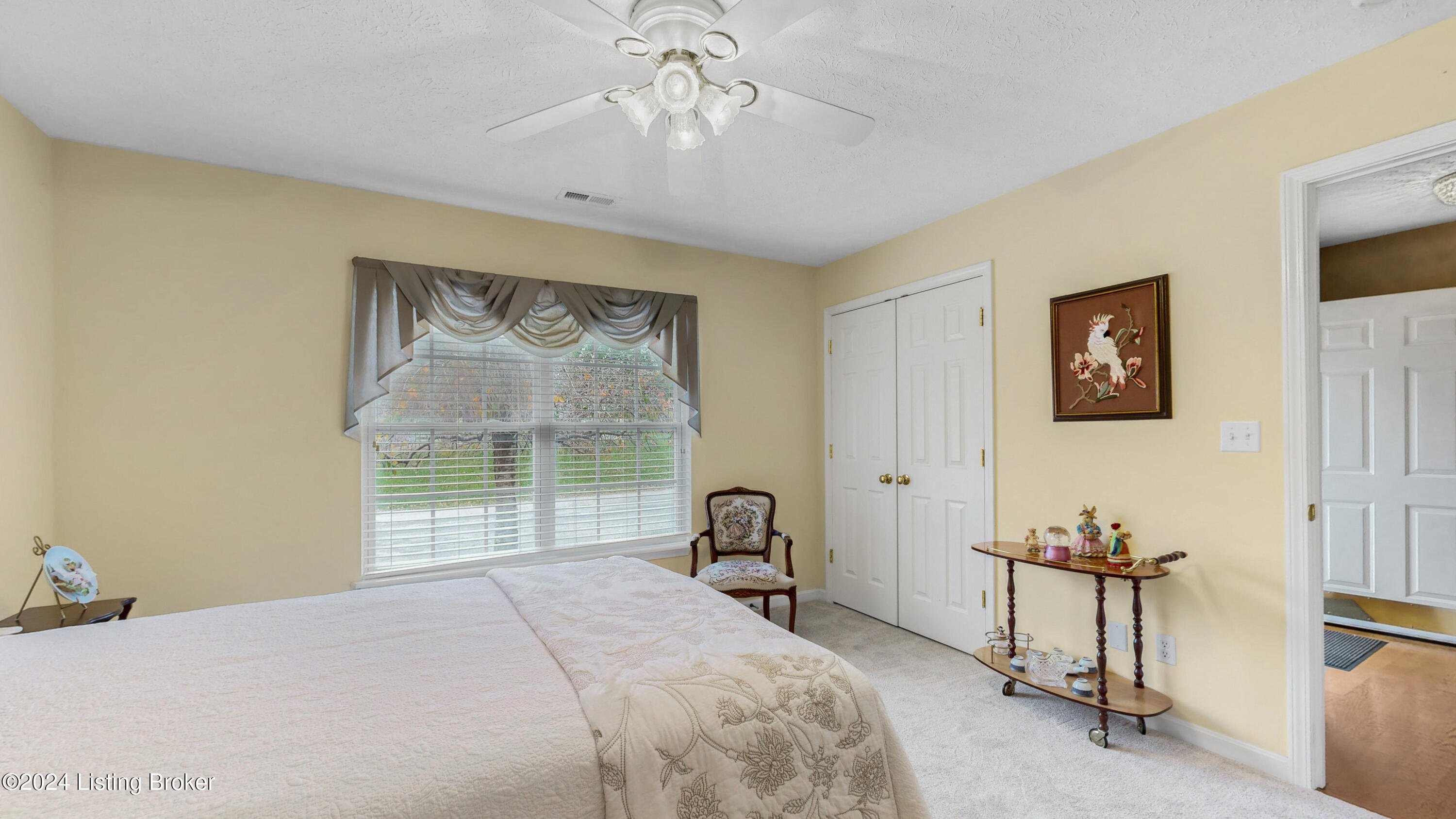 10223 Pine Glen Cir