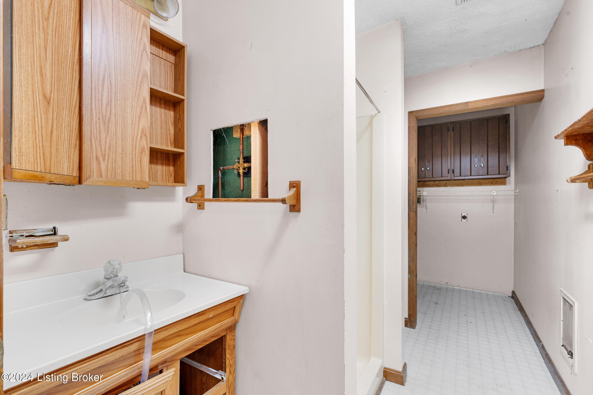 2664 Kings Church Rd
