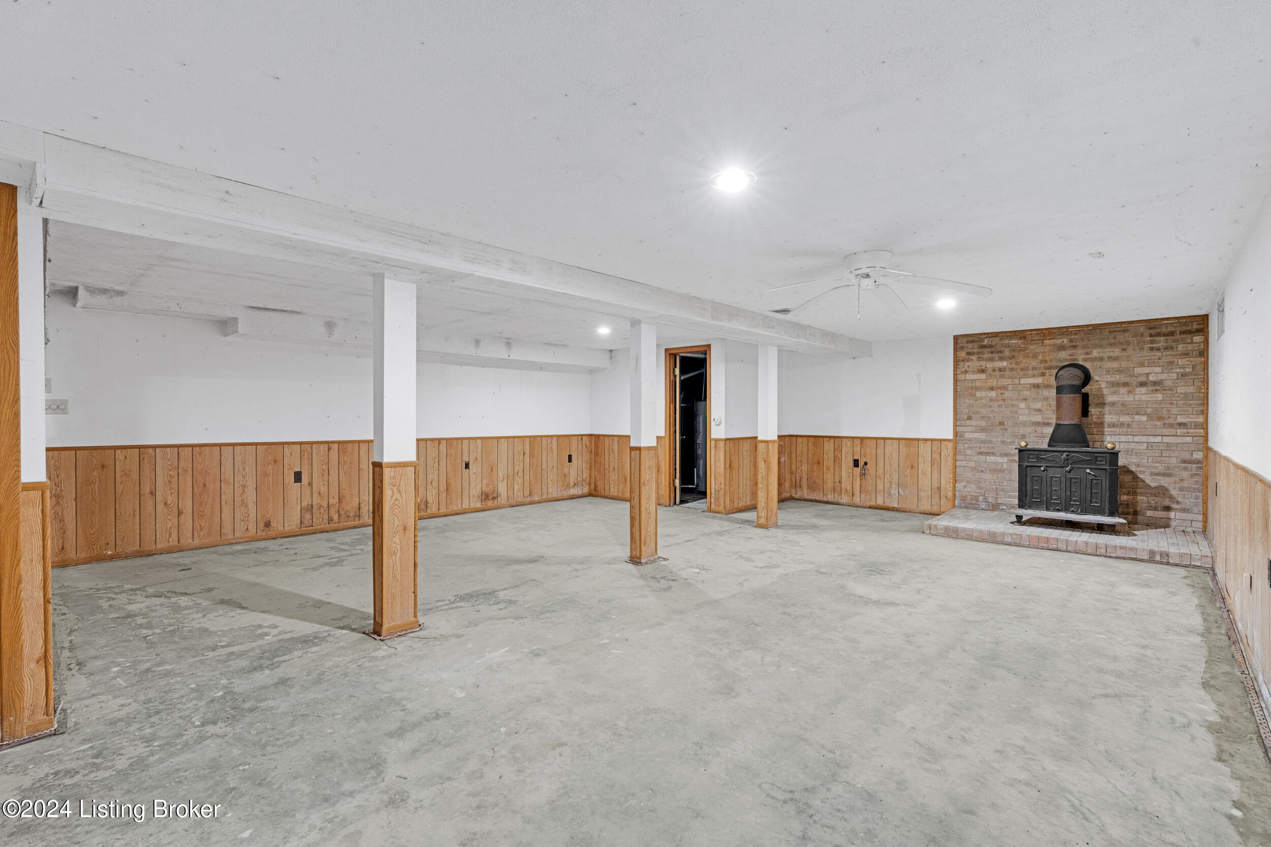 2664 Kings Church Rd