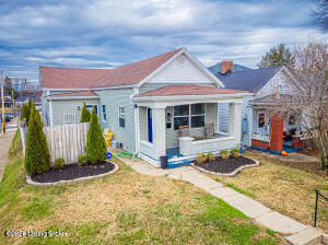 1101 Charles St