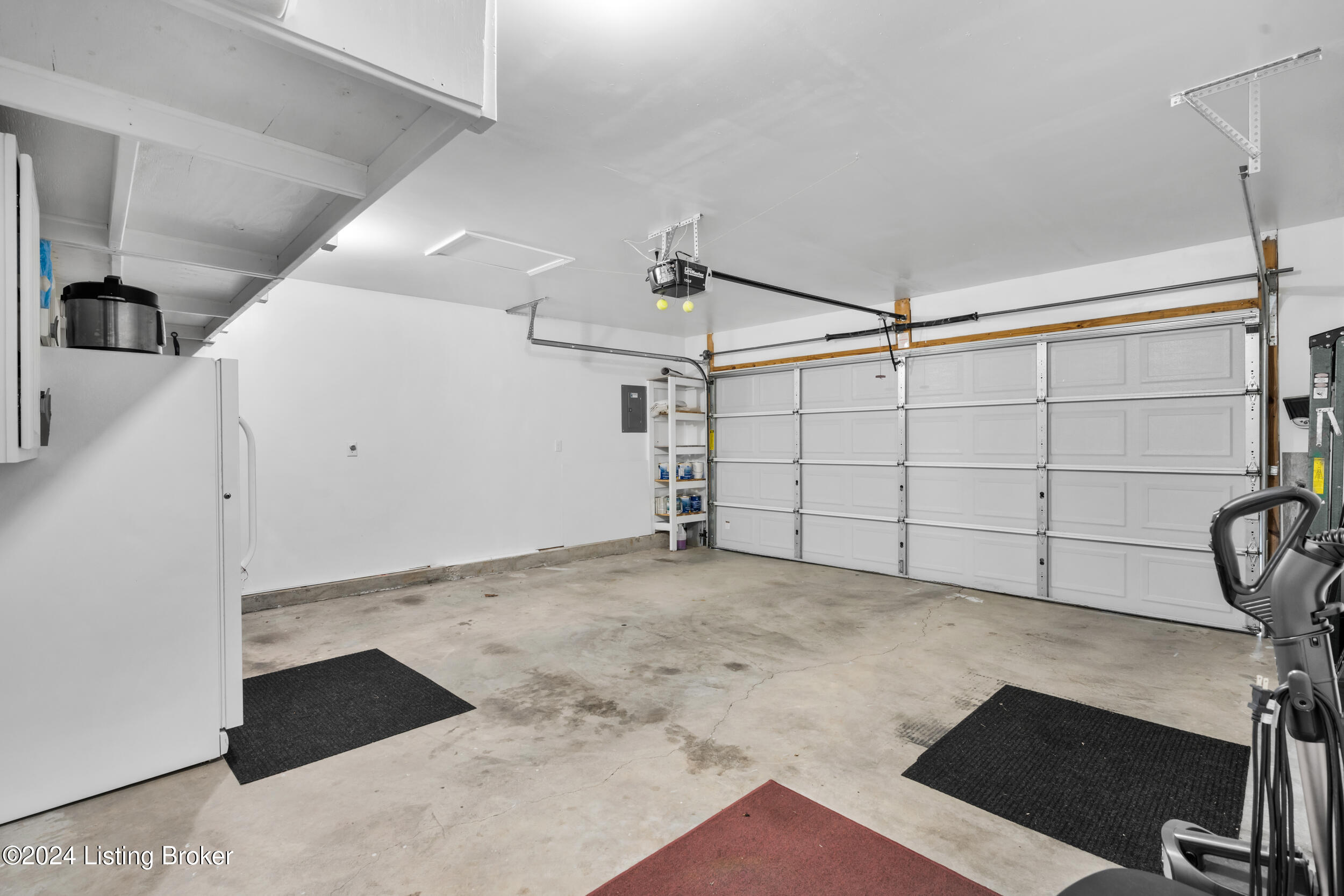 8112 Arbor Meadow Way
