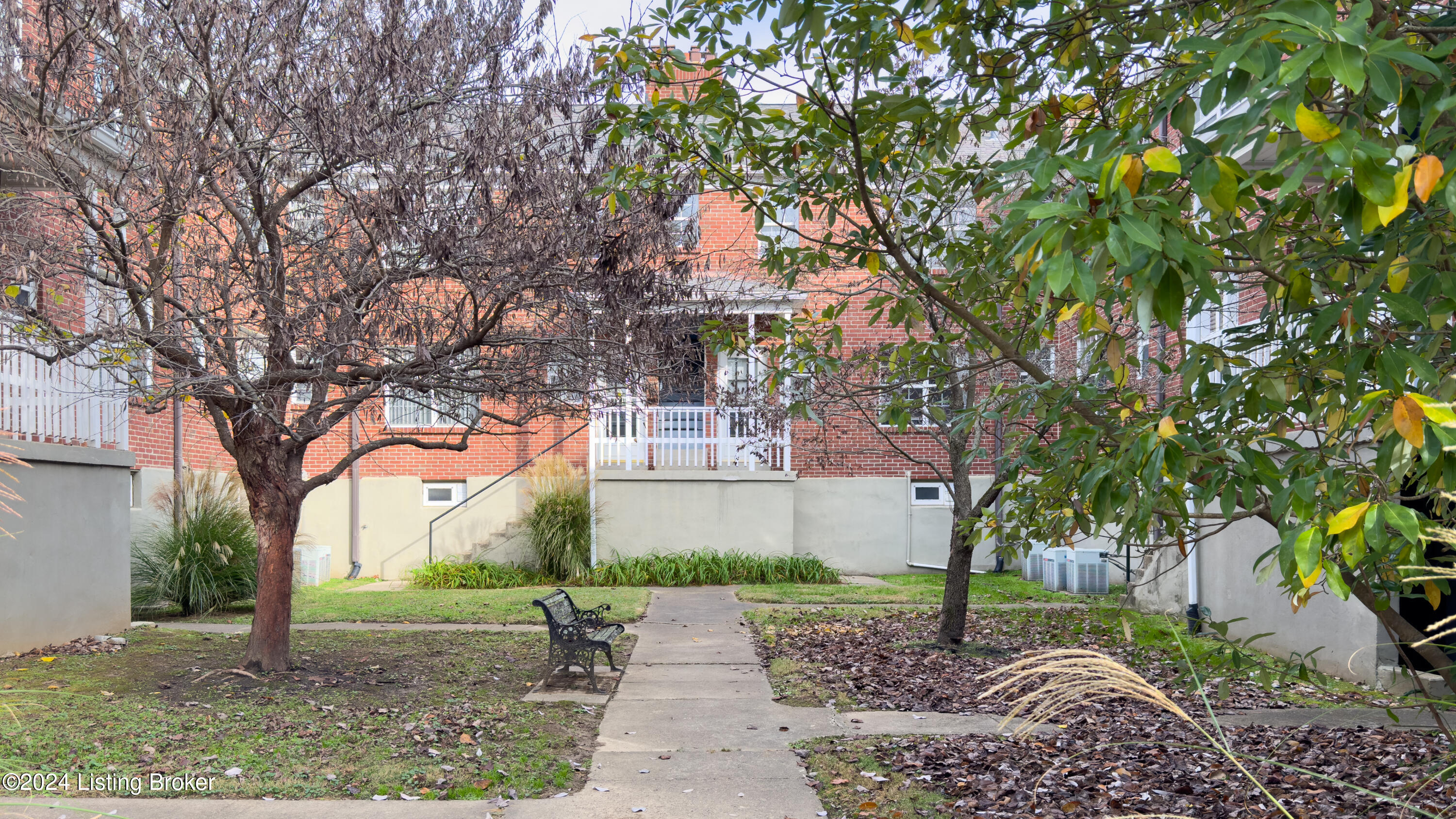 114 Crescent Ave Apt. B