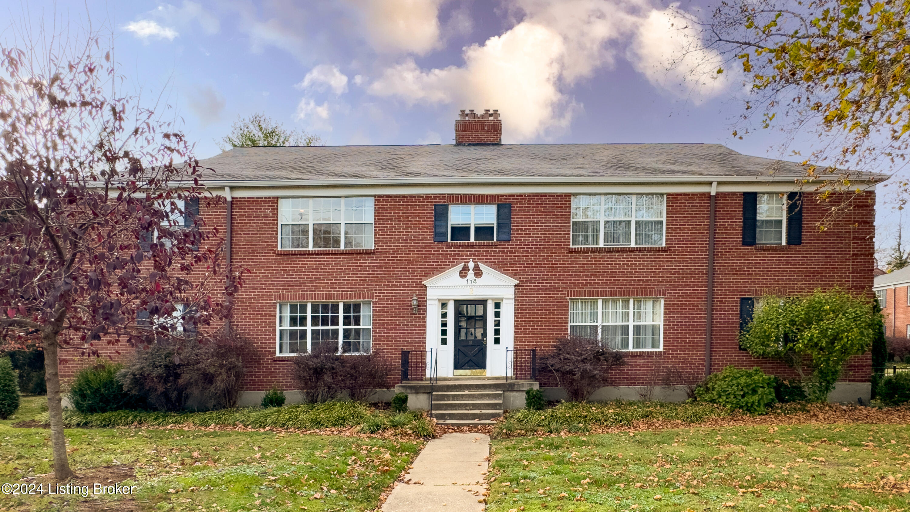 114 Crescent Ave Apt. B