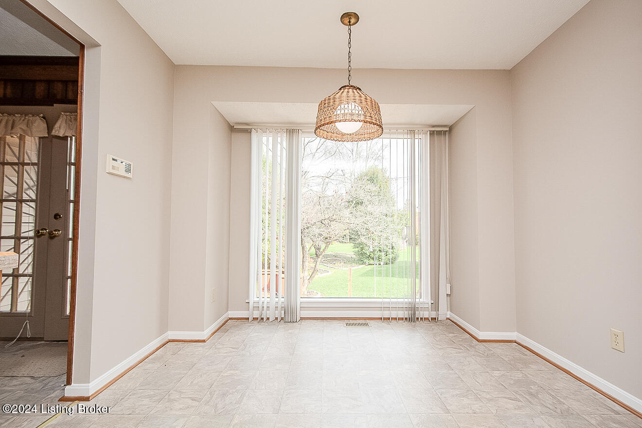 3125 Spring Breeze Ct