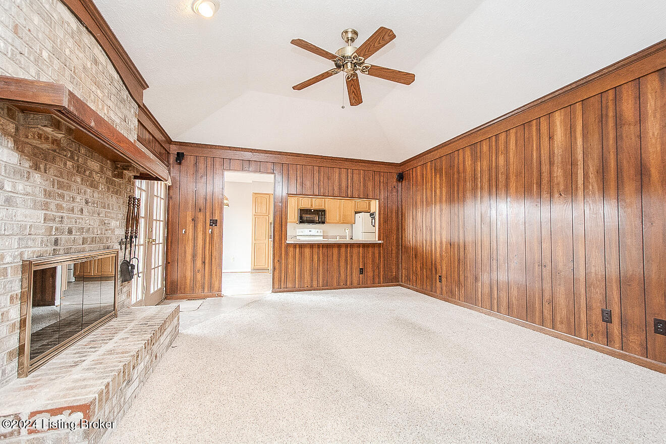 3125 Spring Breeze Ct