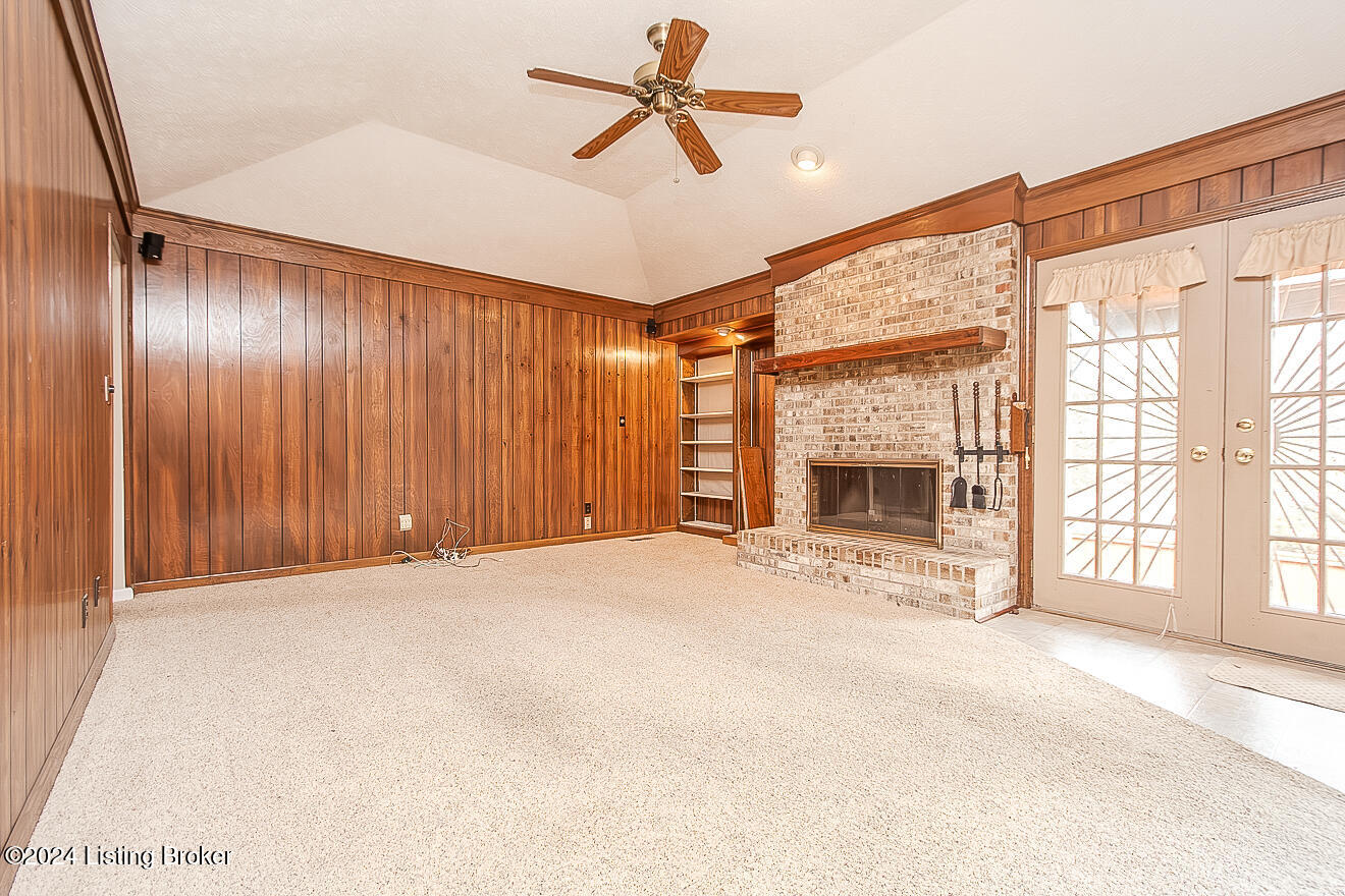 3125 Spring Breeze Ct