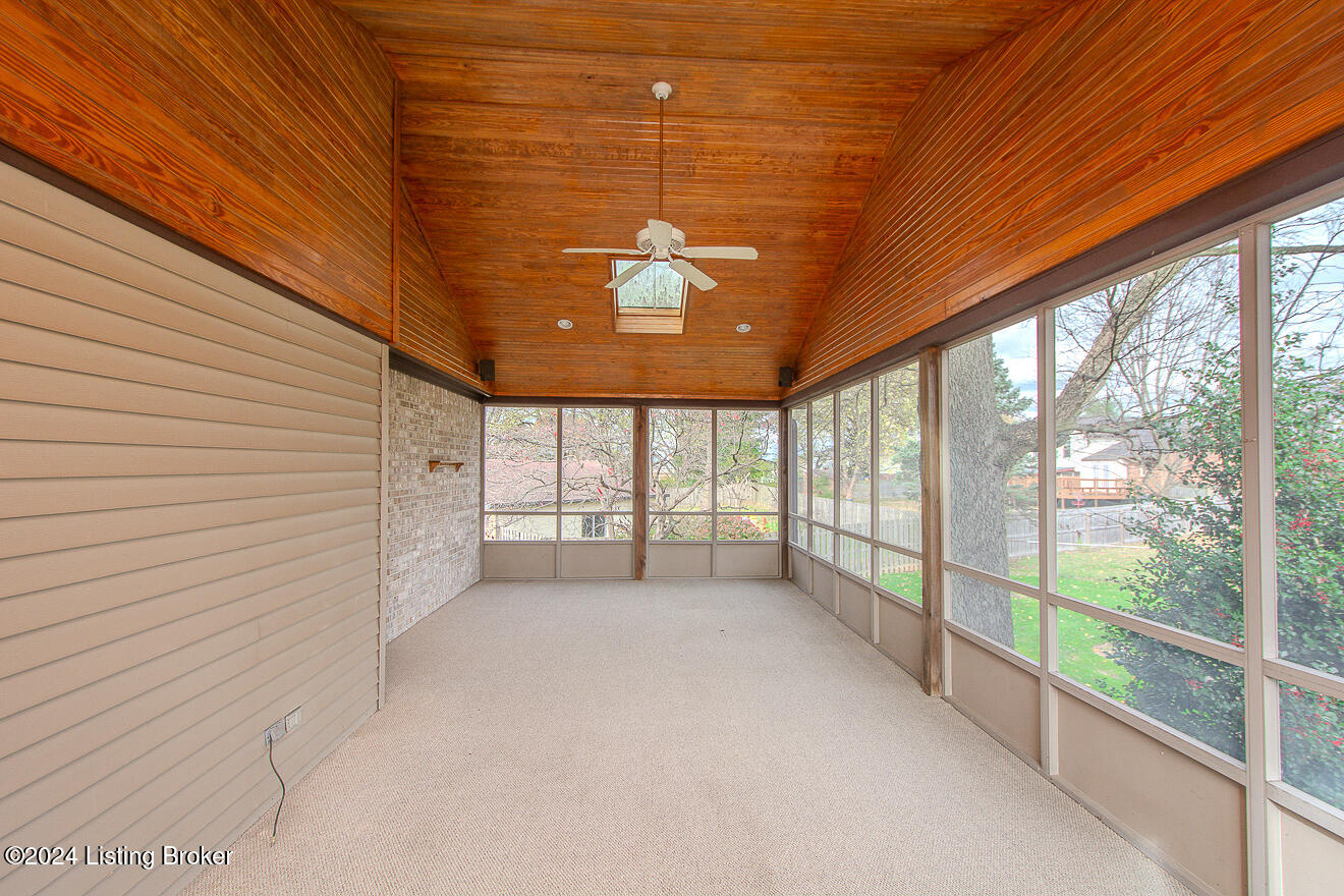 3125 Spring Breeze Ct