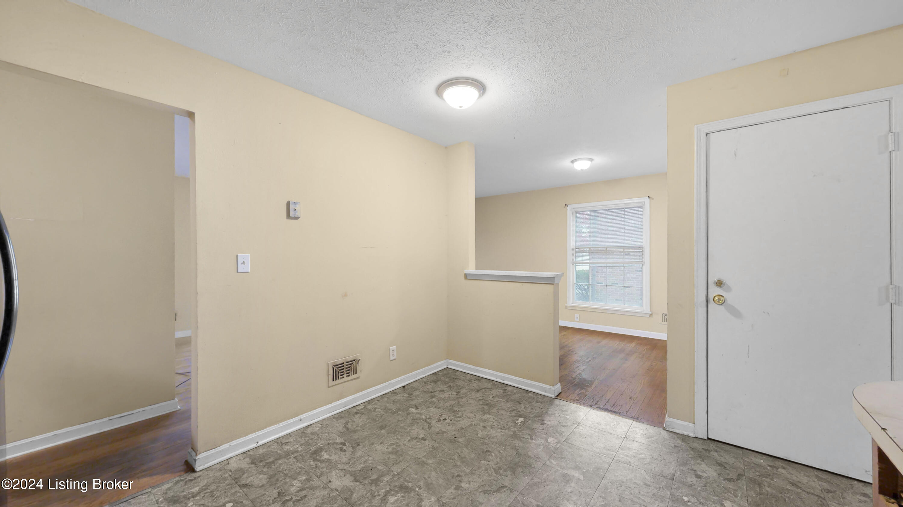 5412 Dannyboy Ln