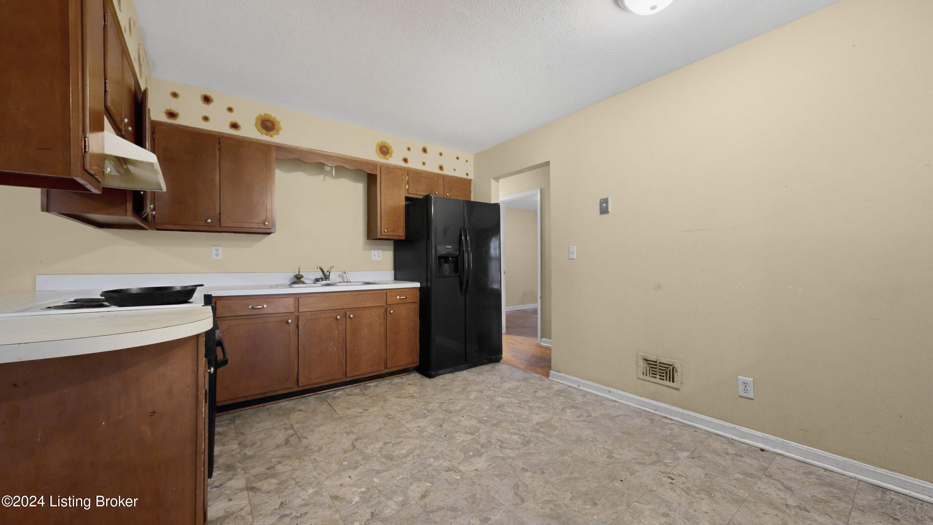5412 Dannyboy Ln
