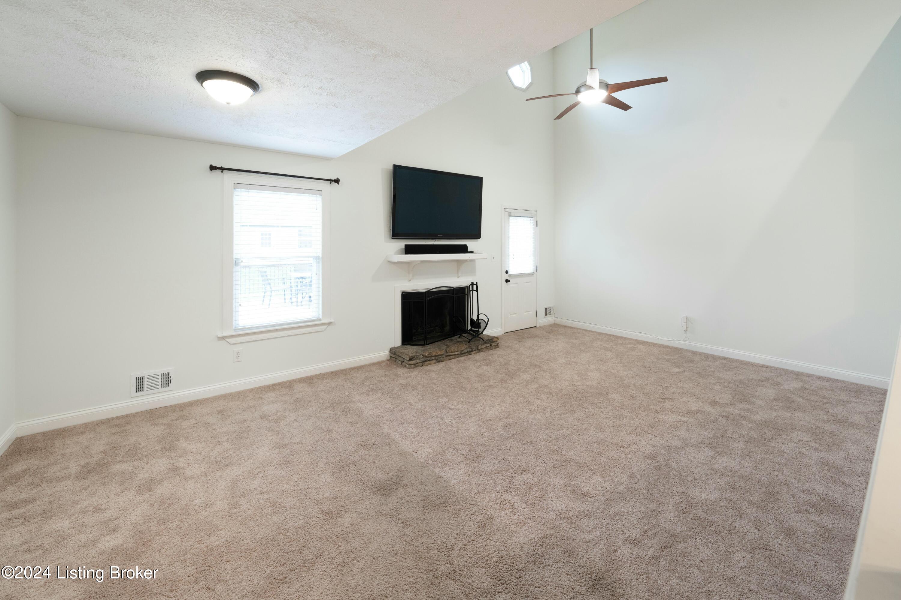 5005 Bowcester Dr