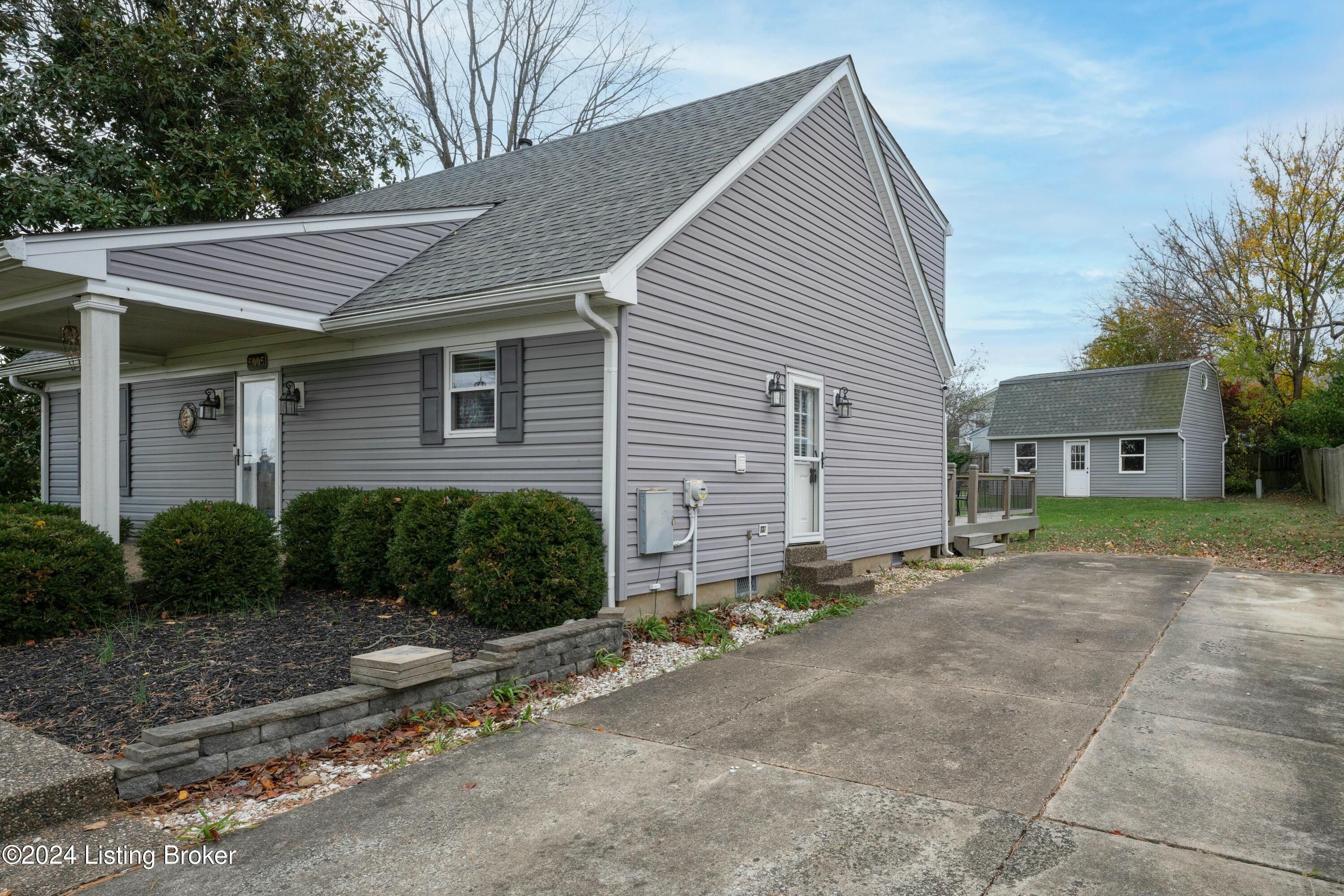 5005 Bowcester Dr