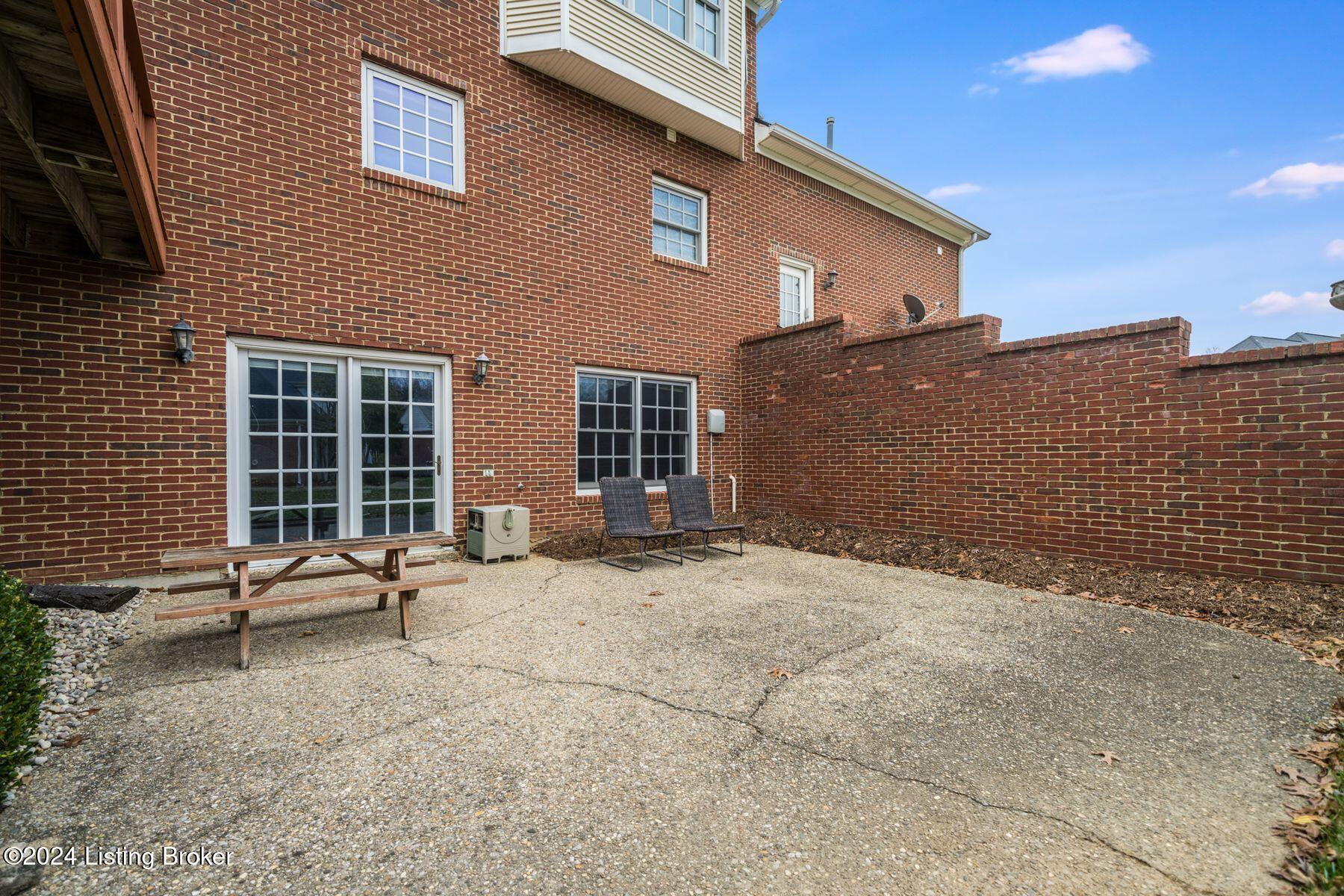 3800 Woodmont Park Ln