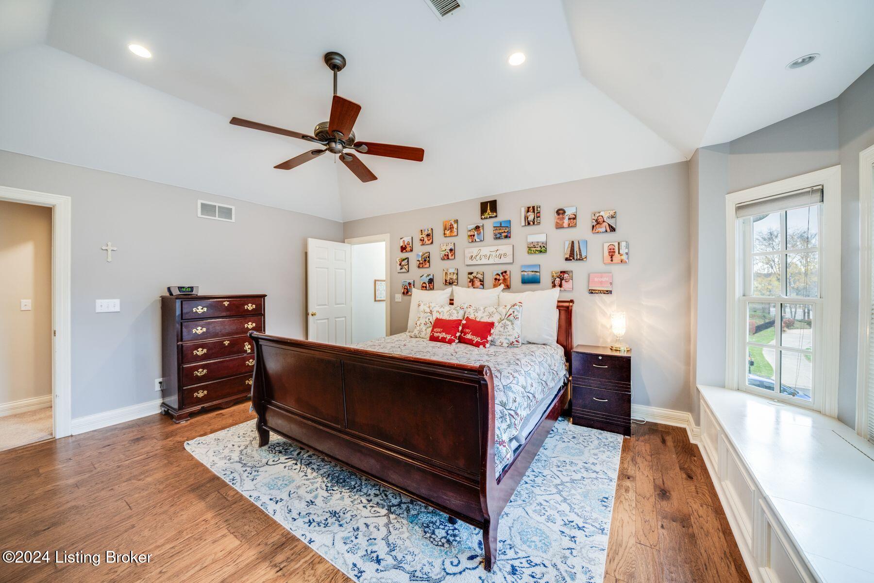3800 Woodmont Park Ln