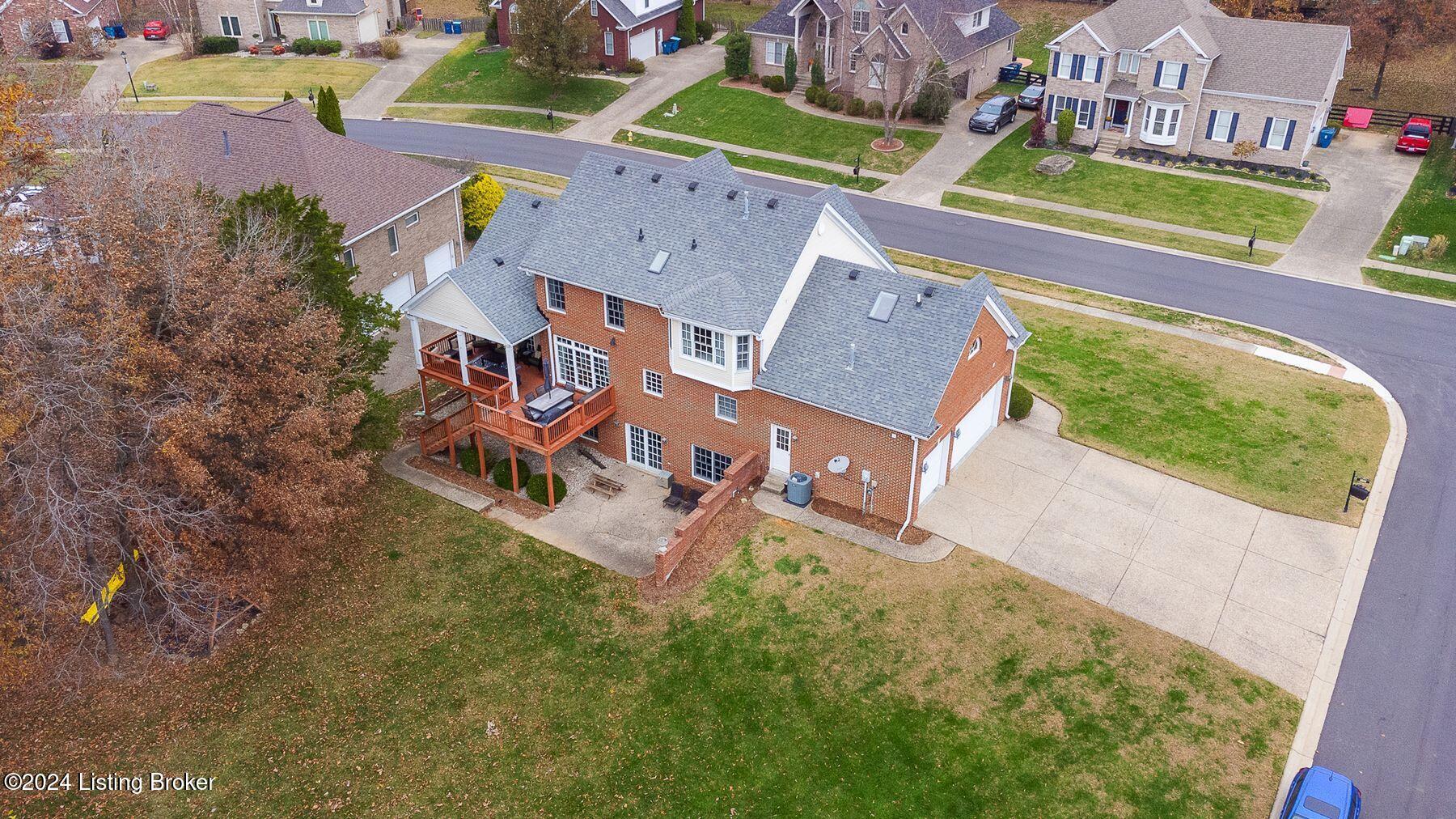 3800 Woodmont Park Ln