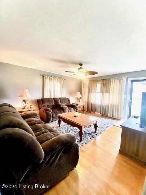 6704 Copra Ln