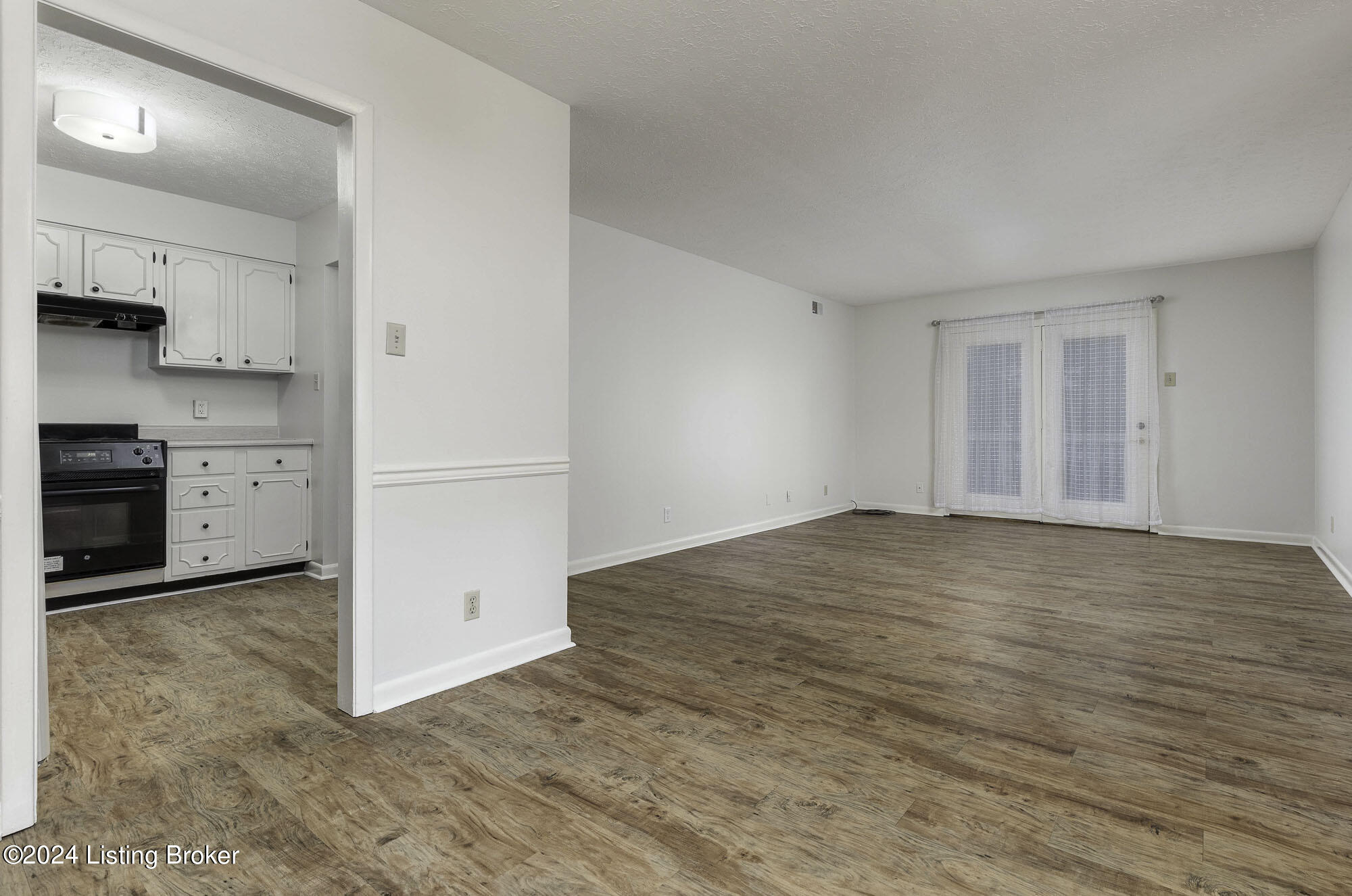 1815 Gardiner Ln, APT H72